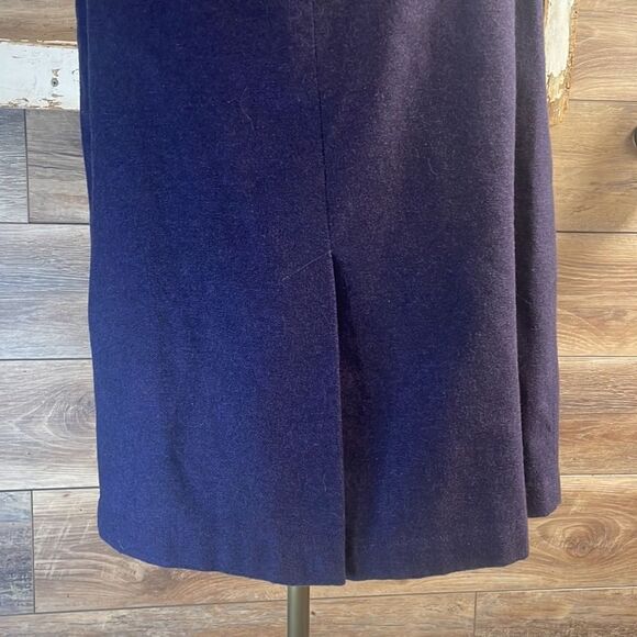 E.H. Woods Wool Blend Pencil Skirt, Vintage, Size 14, Dark Purple - Picture 9 of 11